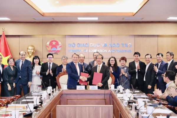 Bộ Giáo dục và Đào tạo - Bộ Tư pháp tổng kết Chương trình phối hợp thực hiện công tác pháp chế giai đoạn 2020-2025